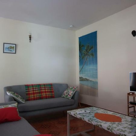 Maison Lakadri - Gosier Leroux Le Gosier  Kültér fotó